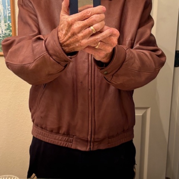 Remy Leather- 44R– Premium Lambskin Quilted Jacket- USA Made- $1100 MSRP - Picture 10 of 10